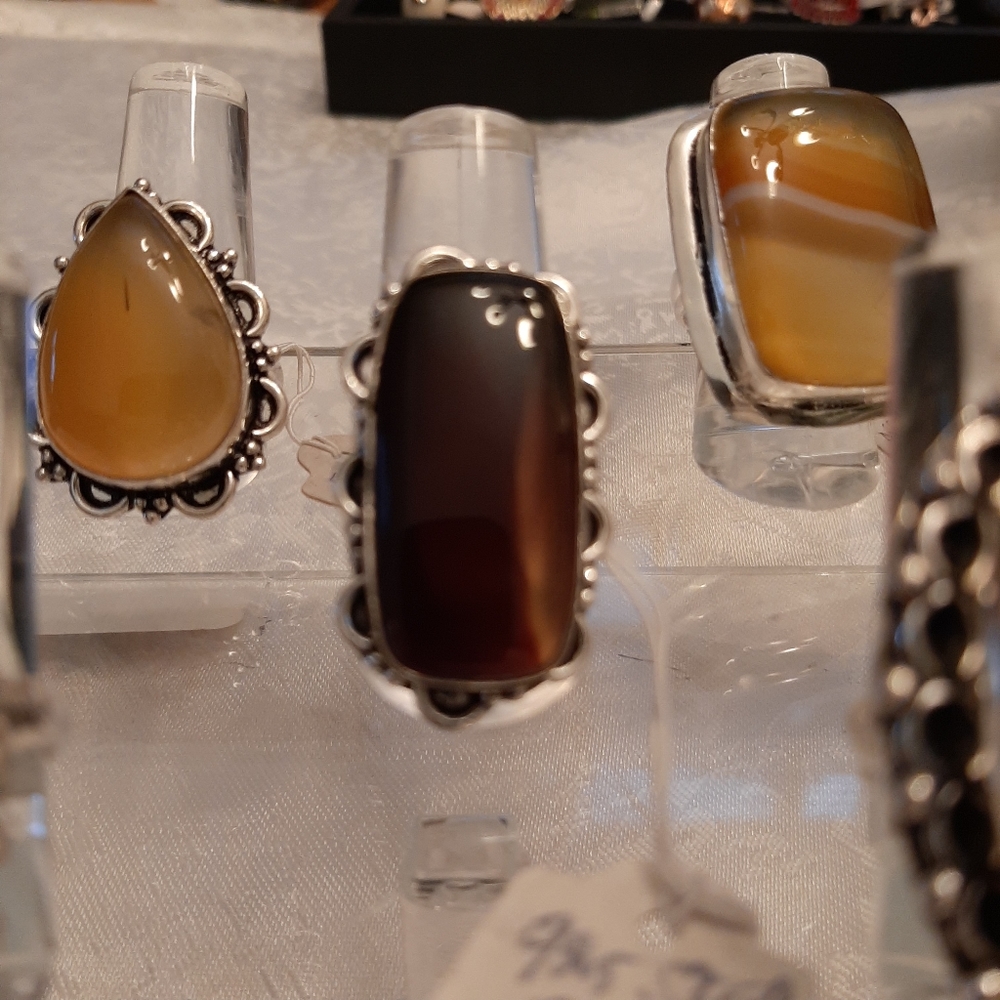 Ladies jewelry